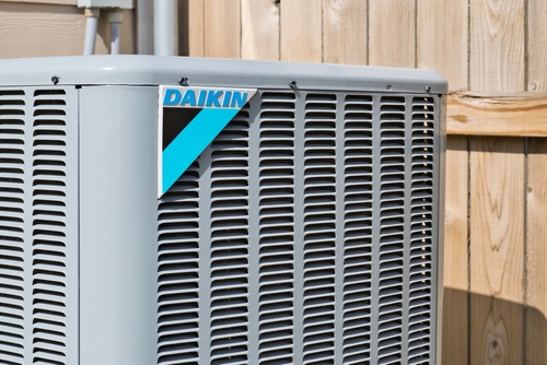 Houston,,Texas,Usa,08-08-2022:,Daikin,Air,Conditioner,Unit,,Corner,View